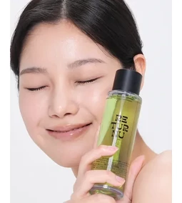 Toner coreean: Cum funcționează, la ce este bun și cum să-l folosești corect în rutina zilnică