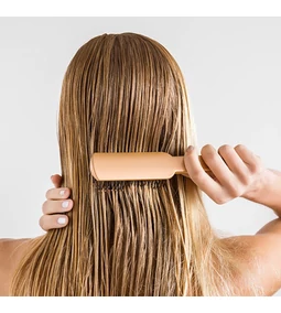 Ghid de îngrijire a părului: Cum să îți îngrijești părul în funcție de tipul de păr