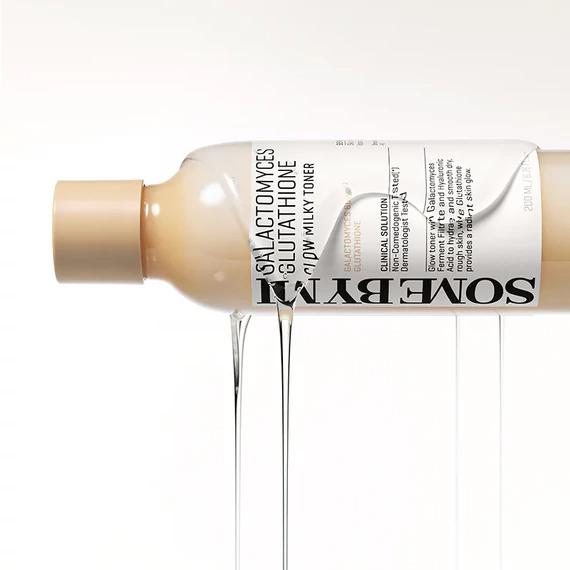 Some By Mi Galactomyces Glutathione Glow Milky Toner 