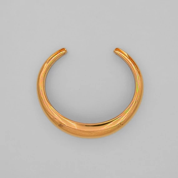 immaculati thickie golden bracelet 2