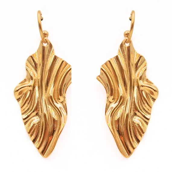 immaculati leafie golden earring 1