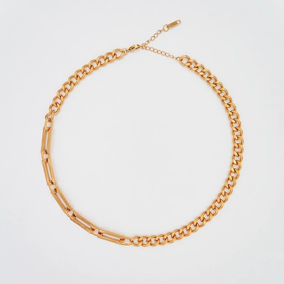 immaculati keeper golden necklace 4