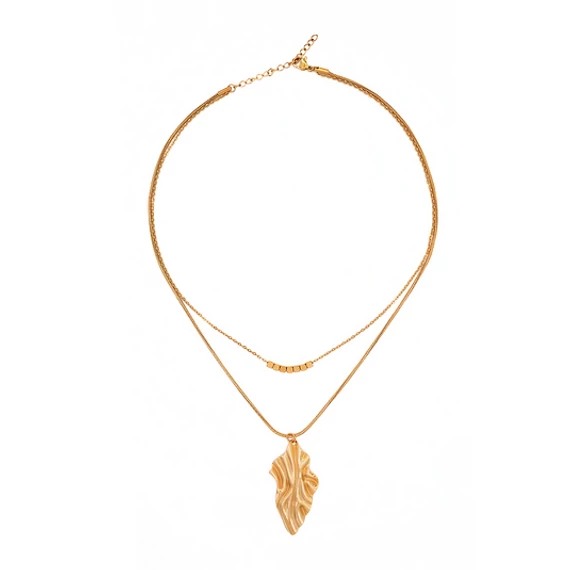 immaculati leafie golden necklace