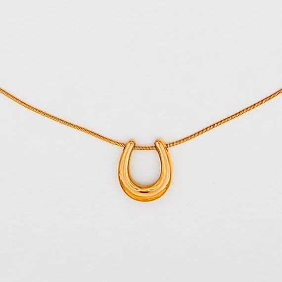 immaculati luckie golden necklace 3