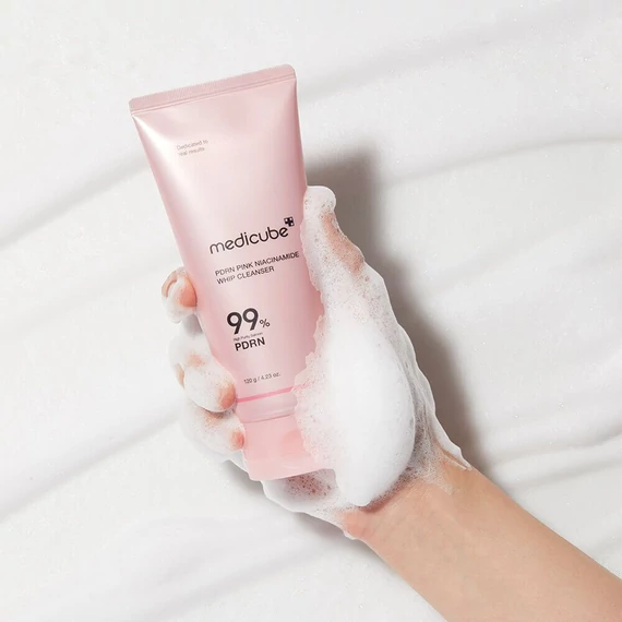 Medicube PDRN Pink Niacinamide Whip Cleanser – Pjena za Čišćenje Lica 120g