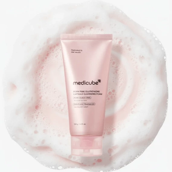 Medicube PDRN Pink Glutathione Capsule Cleansing Foam – Pjena za Čišćenje Lica 120g