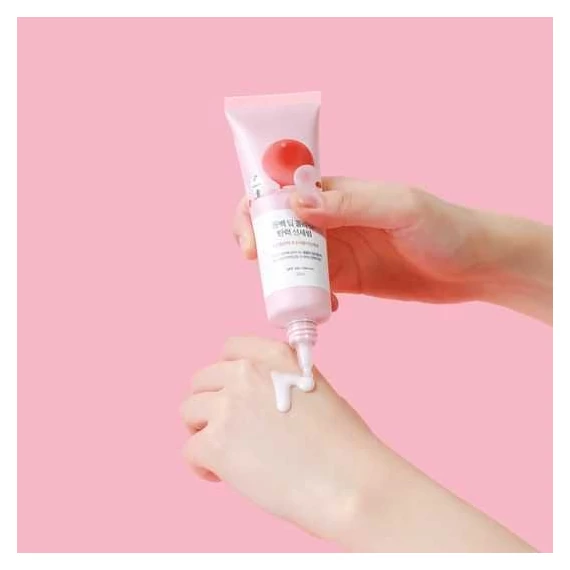 Round Lab Camellia Deep Collagen Firming Sun Serum SPF 50+ PA++++ – Učvršćujući Serum za Zaštitu od Sunca SPF50+ PA++++ 50ml