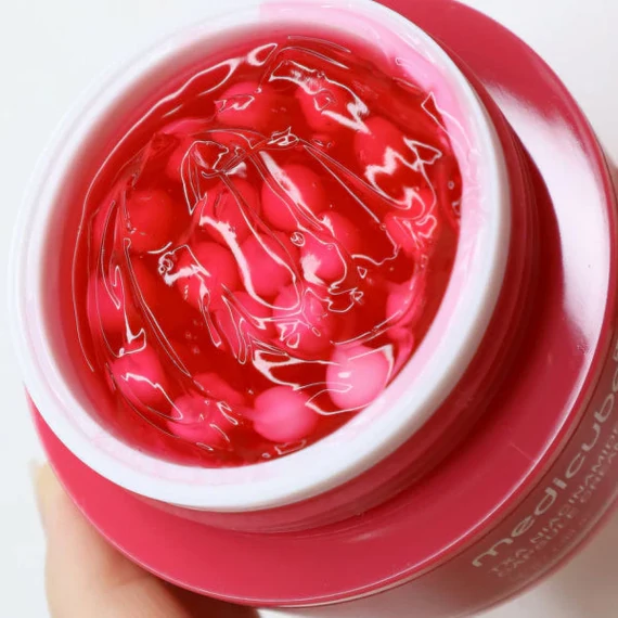 Medicube TXA Niacinamide Capsule Cream – Kapsulový Krém Na Zlepšenie Tónu A Štruktúry Pleti 55g