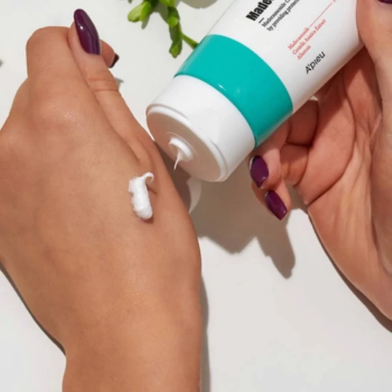 A'PIEU Madecassoside Cleansing Foam – Vlažilna Čistilna Pena 130ml