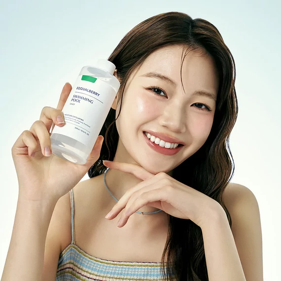 EQQUALBERRY Swimming Pool Daily Facial Toner – Hidratáló És Hámlasztó Arctonik 300ml