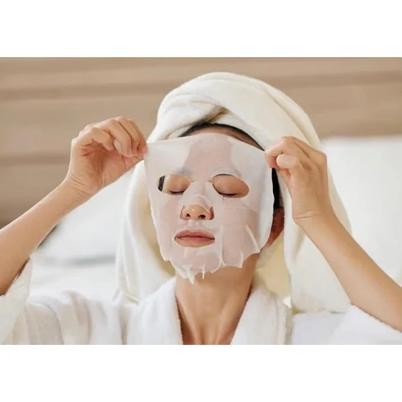 CUSKIN Vitamin U Essence Soothing Mask – Regeneráló Maszk Vitamin U-Val 20g