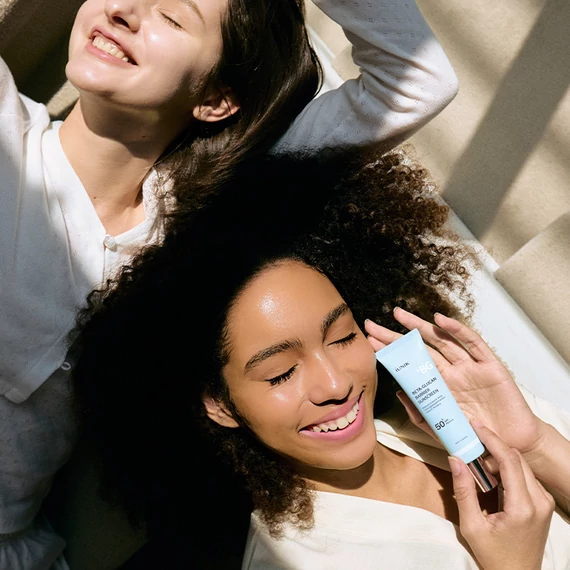 IUNIK Beta-Glucan Barrier Sunscreen SPF 50+ PA++++ – Hidratáló, öregedésgátló fényvédő krém 60ml