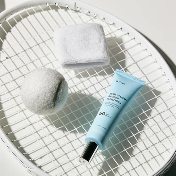 IUNIK Beta-Glucan Barrier Sunscreen SPF 50+ PA++++ – Hidratáló, öregedésgátló fényvédő krém 60ml