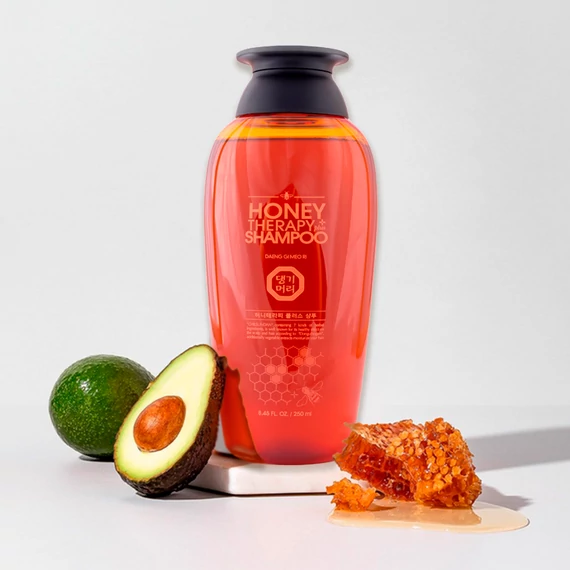 Daeng Gi Meo Ri Professional Honey Therapy Shampoo 