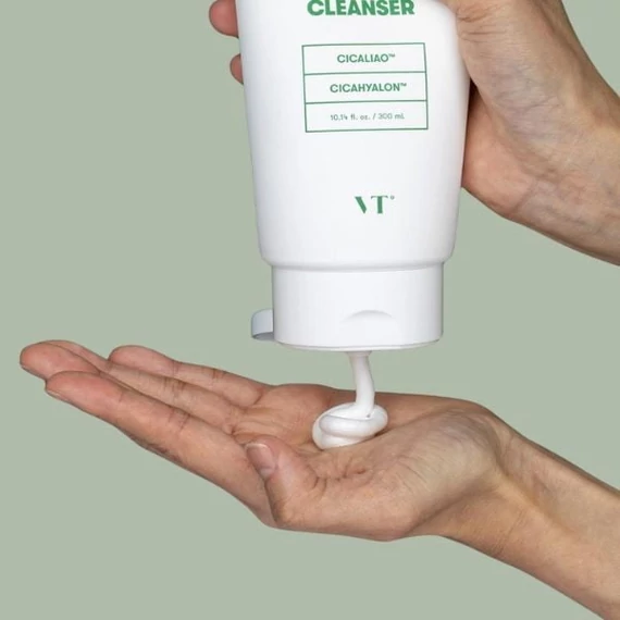 VT Cosmetics Cica Mild Foam Cleanser