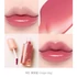 Obraz 3/4 - LAKA Jelling Nude Gloss - #302 Grape ring – Hydratačný Lesk na Pery 4.5g
